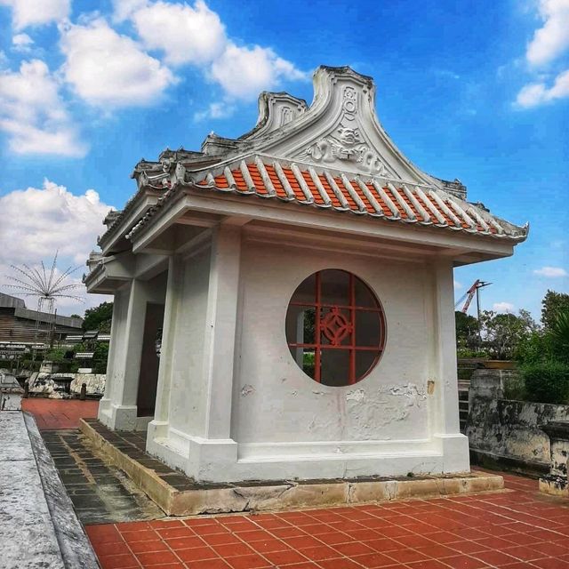โบราณสถานที่เมืองปากน้ำ