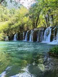 Jiuzhauguo Valley is a Perfect spot for Nature Lovers!