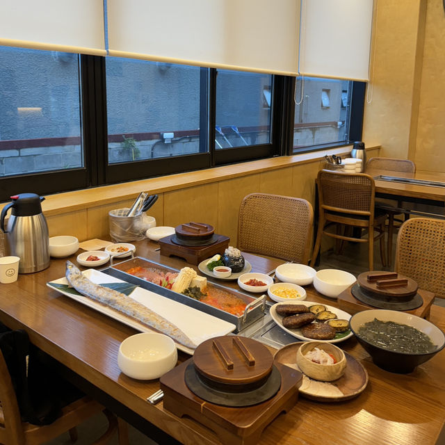 제주 중문 푸짐한 갈치 한상 한라갈치