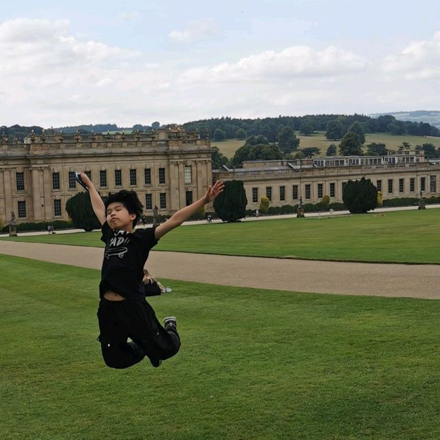 英國Cavendish家族莊園景點，美麗的Chatsworth House