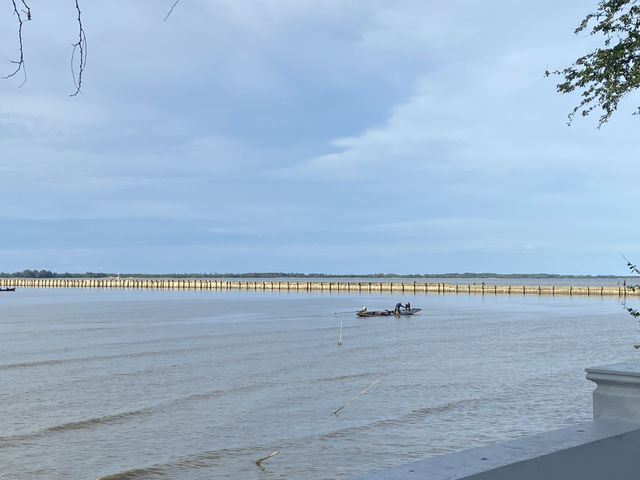 หาดรูสะมิแล จังหวัดปัตตานี