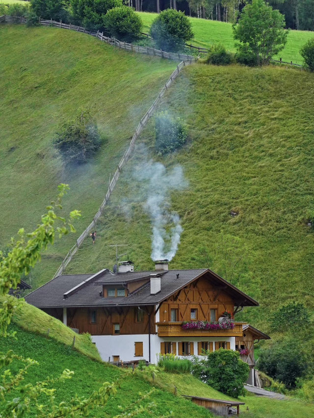 Dolomites: Italy’s Majestic Mountain Wonderland