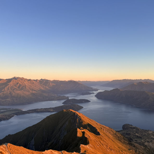 Roy’s Peak - Sunrise hike - remarkable views worth the hike