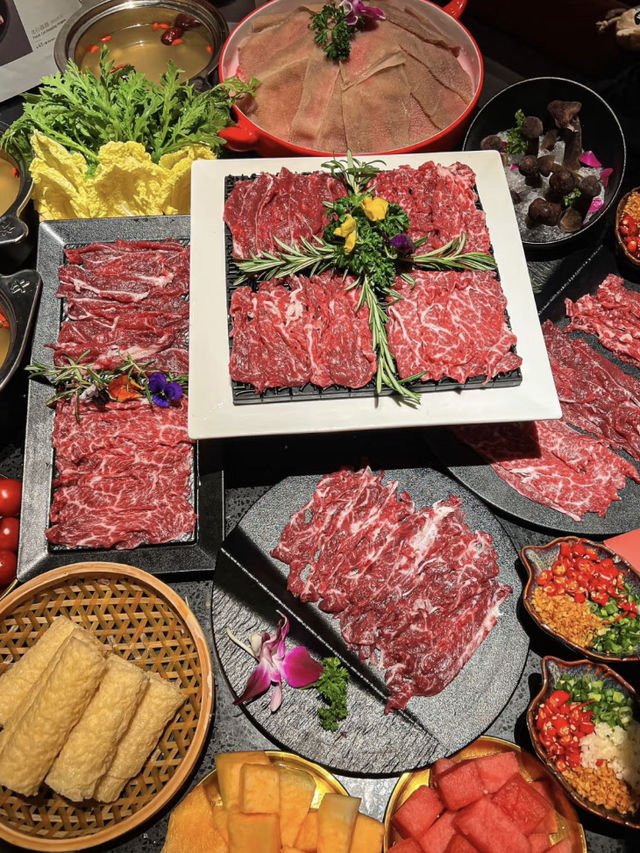 深圳·論牛鮮牛肉小火鍋