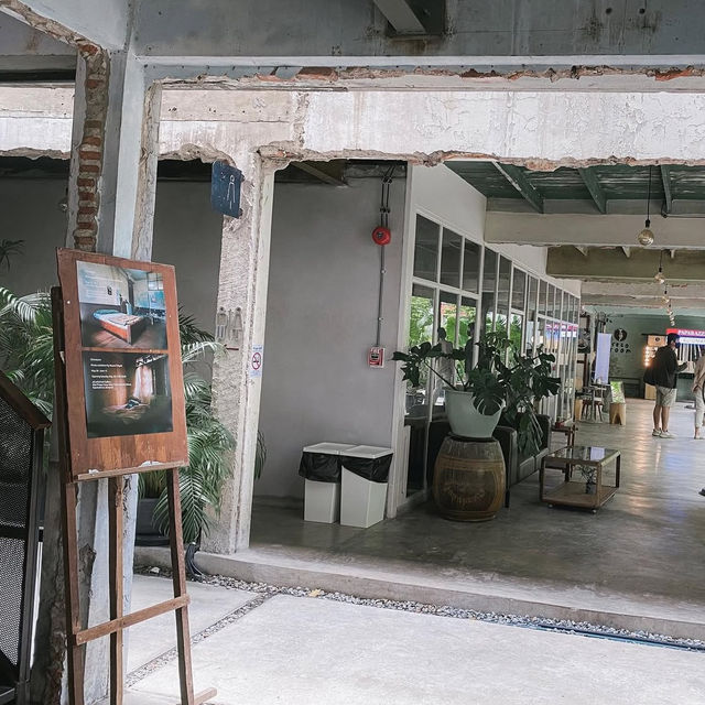 ร้านกาแฟลับ Piccolo vicolo cafe’ • ราชเทวี  ☕️
