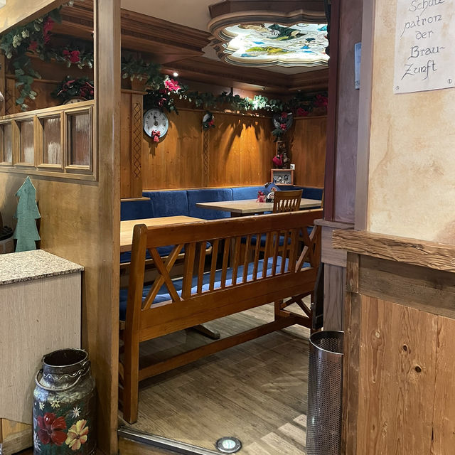 【フランクフルト】本場のドイツ料理を食べるならここ！🇩🇪🌭