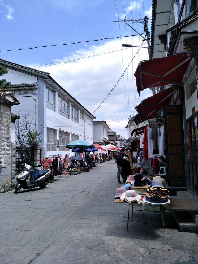 Step into Time at Xizhou Ancient Town