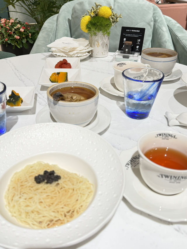 Exclusive Dining at the Private Prestige Club, Taipei 101