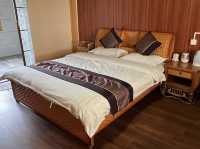 Review of Shangri–La Grassland Crane Valley Inn