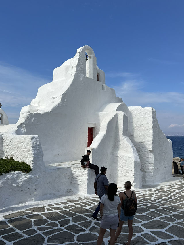 Wandering Through the White and Blue Charm of Mykonos🇬🇷