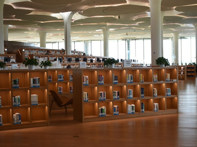  หอสมุดปักกิ่งที่มีขนาดใหญ่ที่สุดในโลก 📚