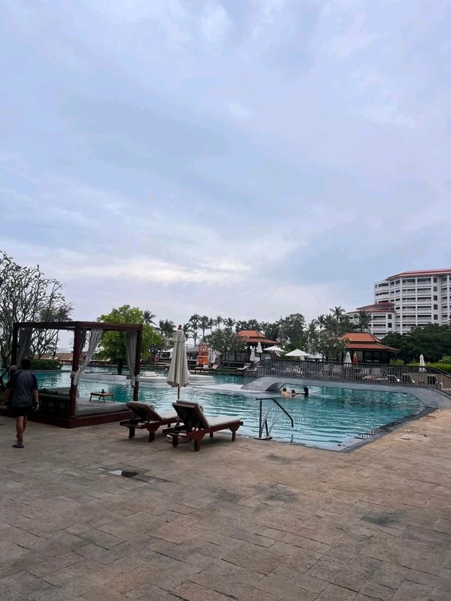 รีวิว Dusit Thani HuaHin