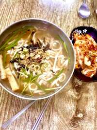 부산 덕천동 노포 맛집 ‘홍태네 손칼국수’