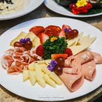 Chatrium Grand buffet