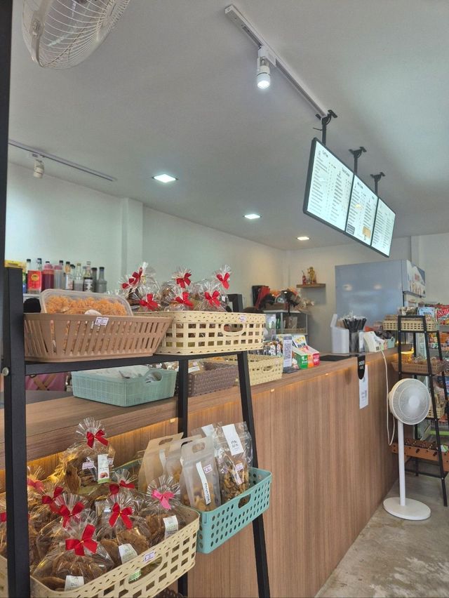 PEABERRIES Cafe @Hat Yai