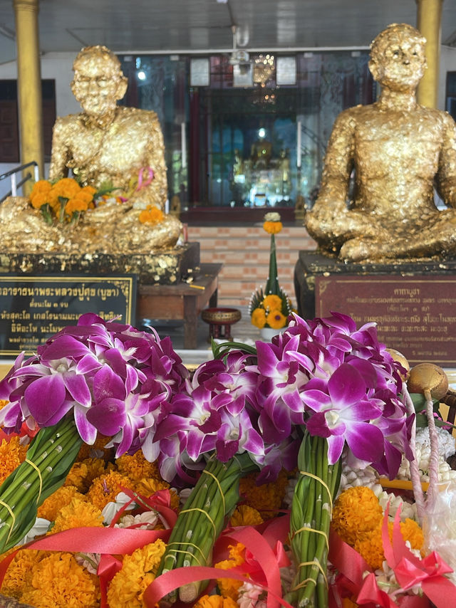 Wat Pak Khlong Makham Thao