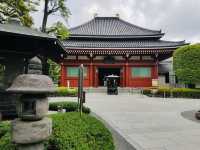 วัด Asakusa ยามเช้า บรรยากาศเงียบสงบ ชิลๆ สบายๆ