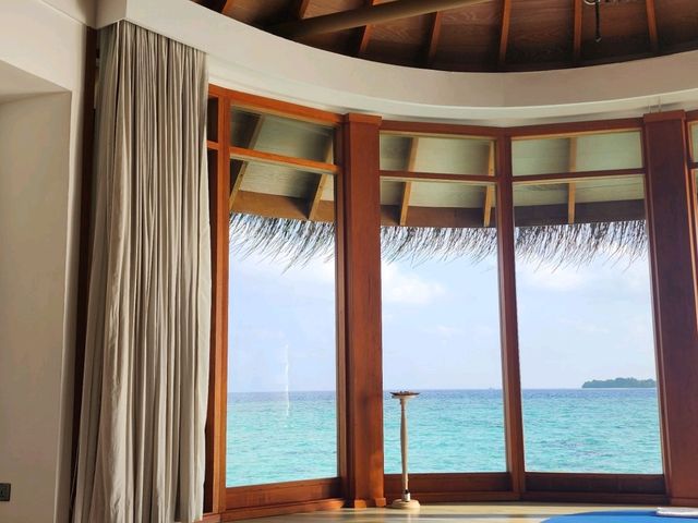 [🇲🇻モルディブ] エメラルドの海を眺めながら – 至福のスパ＆ヨガ体験