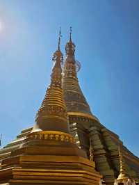 วัดพระเขี้ยวแก้ว ในเมืองเมียวดี ประเทศพม่า