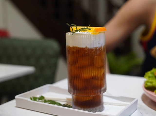 會安必訪!充滿越式風情的露天咖啡店 25s Cafe & Brunch