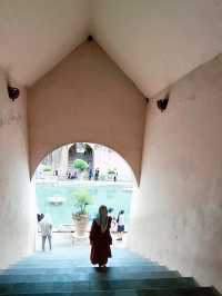 【インドネシア】水の宮殿へようこそ “タマンサリ”