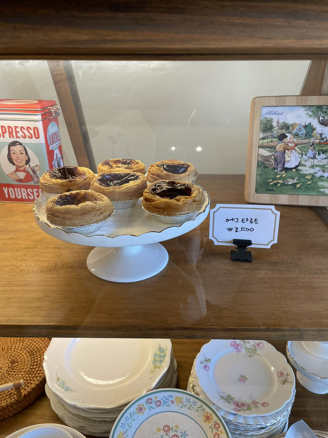 여기가 한국일까요? 유럽일까요? 너무 예쁜 카페