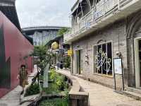 Wandering Through Longmenhao & Xiahaoli — Hidden Charm by the Yangtze