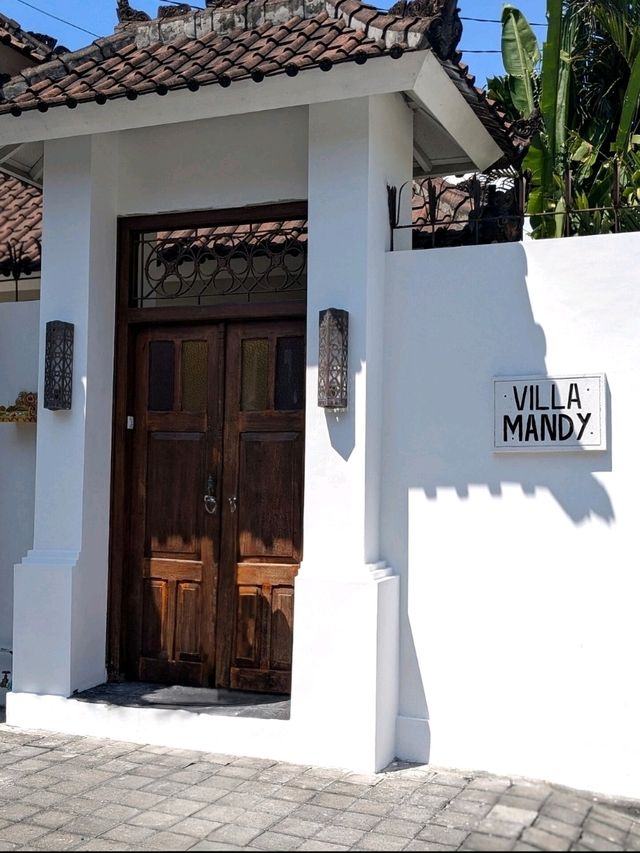“Urban Oasis: Villa Mandy Seminyak’s Private Retreat in the Heart of Bali”