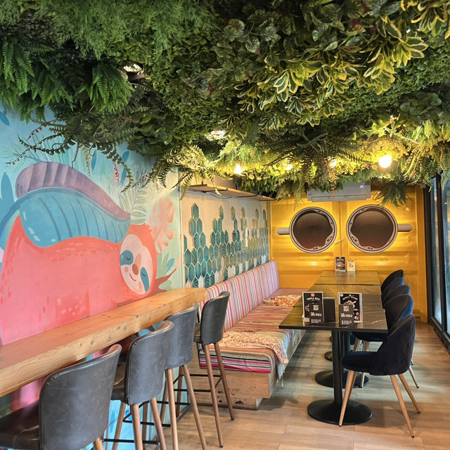 Triple Box Cafe