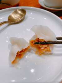 中国大連　名物料理　ウニ餃子🥟
