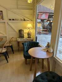 ร้านไอศกรีม ทำเอง เพลินการ์เด็น บ่อวิน 