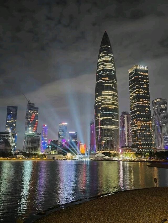 Talent Park by Night – Where the City’s Brilliance Shines Brightest!