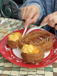 【東京ディズニーランド】ワッフルが自慢のアメリカンカフェ