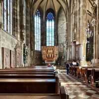 ☀️🏰 *Summer Splendor at St. Stephen's Cathedral: Vienna's Gothic Masterpiece* ✨