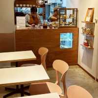 Mimi Yakigashi Cafe