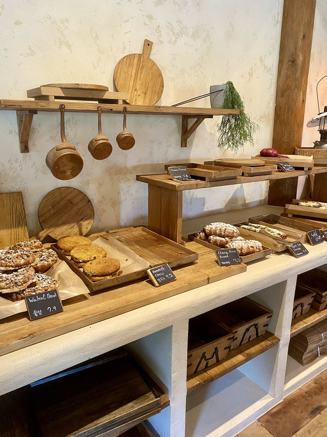 🌲 숲속 감성 그대로, 고양 신상카페 ‘로더우드 L’odeur Wood’