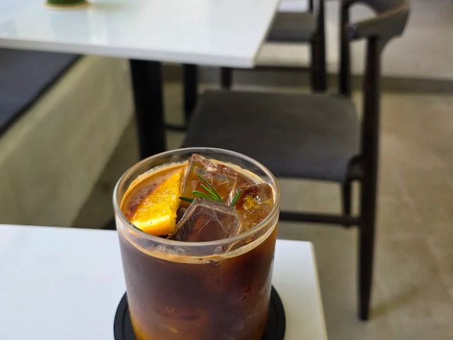 📍 Coffice Coffee Roaster – 🍫👏🏻☀️
