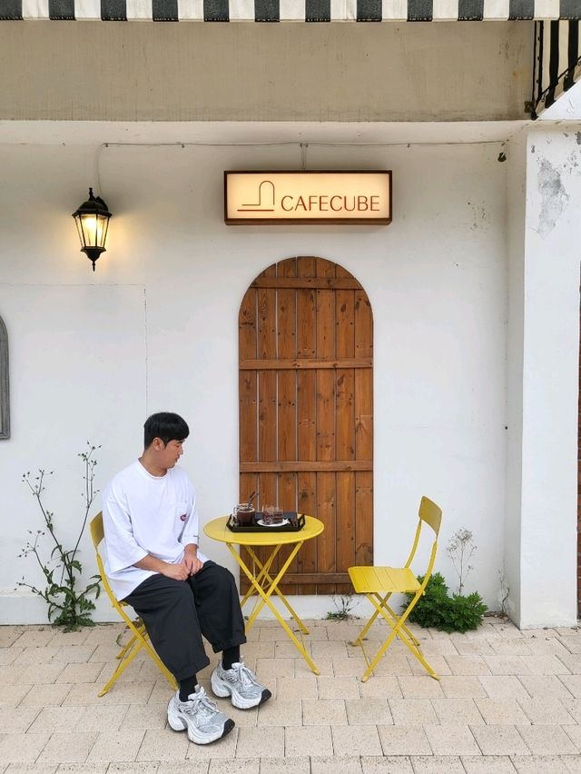 한적한 시골 유럽마을같은 공주 감성카페