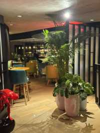 【香港】旺角康德思的秘密藝術餐廳 Alibi：本地押店cross over 佈置！