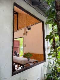 The Tropical Eco-Cafe