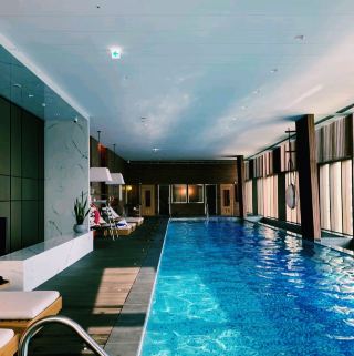 Taipei Luxury Infinity Pool Hotel Recommendation: Hangu Hotel