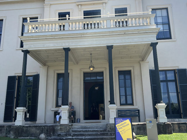 Sydney Weekend: Explore the Grandeur of Elizabeth Bay House 🇦🇺 stately home!