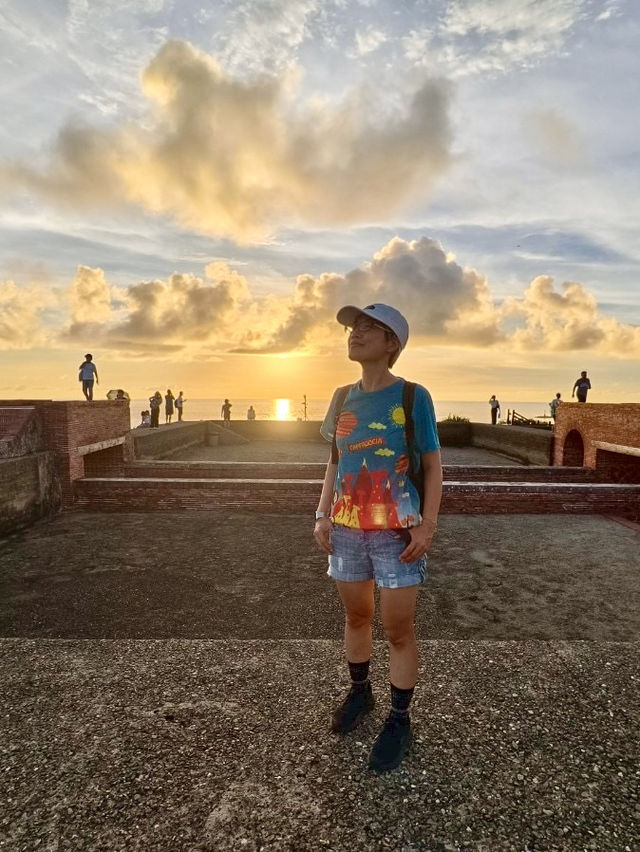 約在「旗津」夕陽下