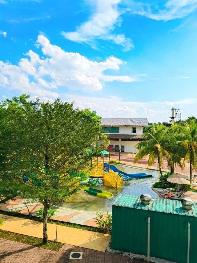 Johor Bahru's Water & Adventure Wonderland: Perfect for a Family Day Out!