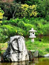 The impressive awe-inspiring Reflection Pond