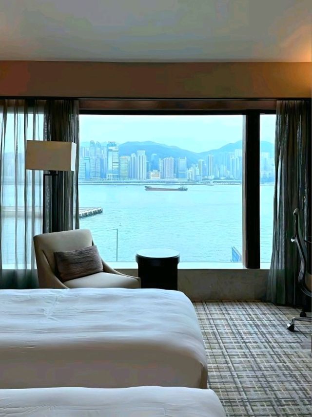New World Millennium Hong Kong: Luxury by the Harbour