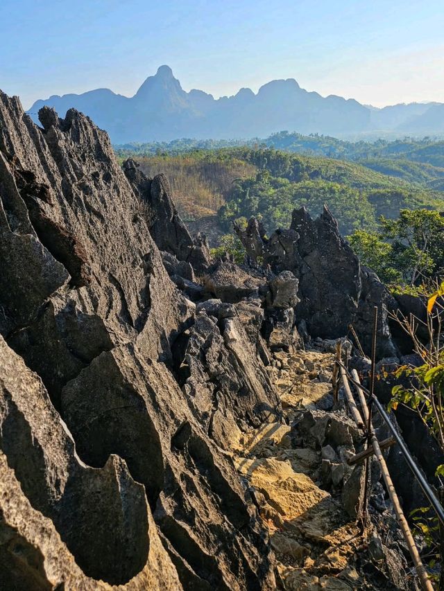 Pha Honekham Viewpoints