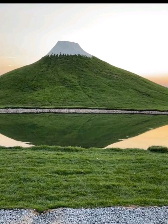 北京爆紅嘅「抹茶富士山」⛰️