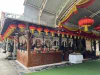 วัดกระทุ่มเสือปลา
