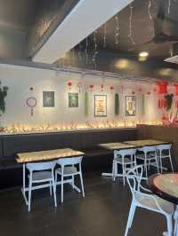 W&L Restaurant Cafe Melaka, A Sarawakian Culinary Gem with Heart
